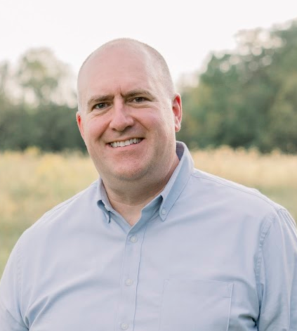 Headshot of Bruce Hart